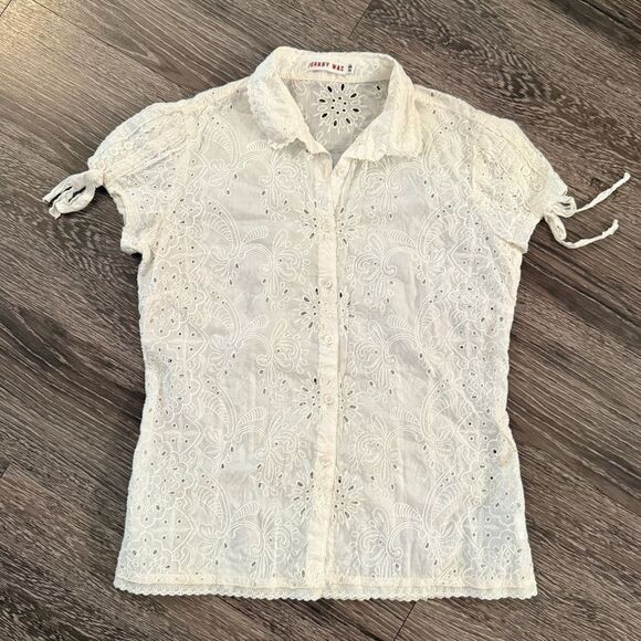 Johnny Was Cream Eyelet Short Sleeve Button Up - Picture 1 of 6